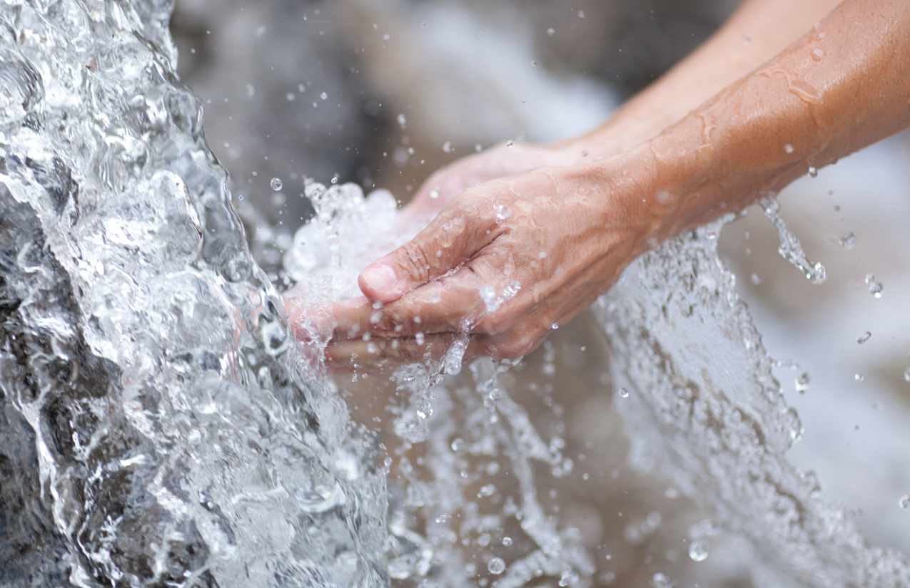 Totes Wasser oder lebendiges Wasser - Was steckt dahinter?