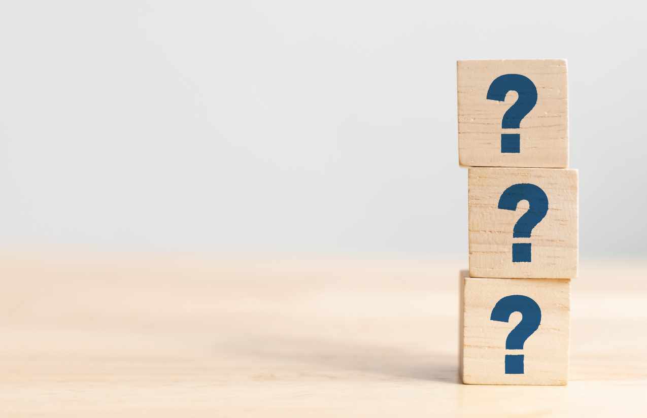 Was ist der Unterschied zwischen HEPA-Filtern und Ionisatoren? @marchmeena29 /istockphoto.com