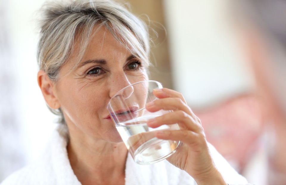 Während dem Essen trinken - ein Problem?