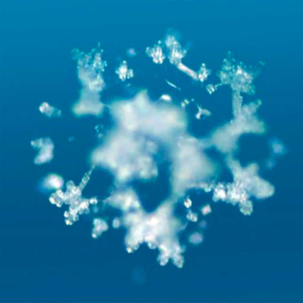 herkömmliches Wassercluster ohne Struktur